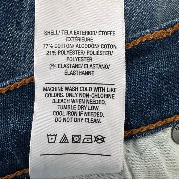 Hudson Gracie Mid Rise Cut Off Short NWT - Picture 7 of 7